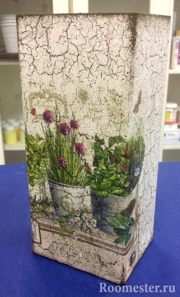 Provence style vase na dekorasyon