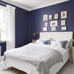 Màu xanh đậm trong phòng ngủ
