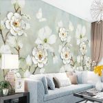 Tapeta s veľkými kvetmi v interiéri obývacej izby