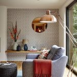 Combinația de mobilier pentru living și decorarea pereților