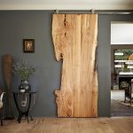 Posuvné dveře z masivního dřeva
