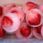 Glace glacée aux fraises