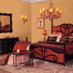 Sovrum med eleganta möbler