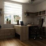 Dřevěný nábytek v kanceláři