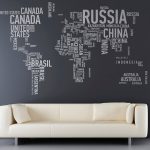 Zidni mural s mapom svijeta iz imena zemalja