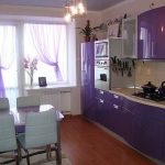 Móveis lilás na cozinha