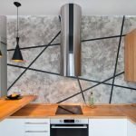 Perete din beton în bucătărie