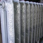 Stukkestøbning på en radiator
