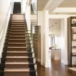 Escalier de luxe dans la maison