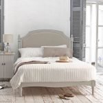 Pastelowe odcienie w nowoczesnej sypialni