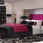 Decoració de l’habitació de color rosa gris