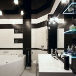 Conception de salle de bain en noir et blanc