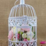 Cage avec roses