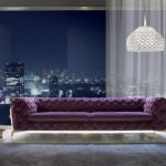 Canapé luxueux violet