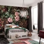 Roses vintage dans un décor de chambre à coucher