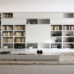 Hvite møbler i stuen