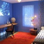 Modrá výzdoba místnosti