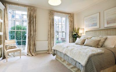 Özel bir evde yatak odası: tasarım ve iç mekan