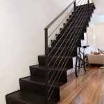 Escada em metal