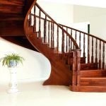 Diseño clásico de escalera
