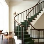 Spiralne schody w klasycznym stylu