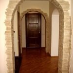 Couloir avec arches