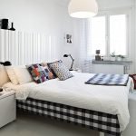 Gabbia nera nel design della camera da letto