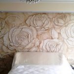Roses décoratives en stuc