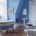 Blue dalam reka bentuk bilik mandi