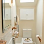 VVS-layout i smalt badeværelse design