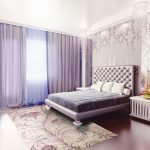 Sypialnia w jasnofioletowych odcieniach