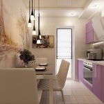 Dapur beige dengan perabot berwarna ungu.
