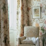 Flowers on the walls and curtains