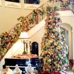 Decoração de escada de Natal