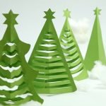 شجرة عيد الميلاد بسيطة مصنوعة من الورق