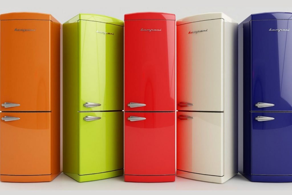 Çok renkli buzdolapları