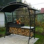 Stationary welded barbecue