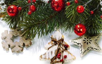 Decoraciones navideñas y juguetes para el año nuevo