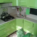 Küche in Chruschtschow Ecke grün