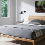 Podwójne łóżko o szerokości mniejszej niż 180 cm