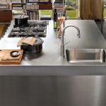 Kjøkkenøy med innebygd vask