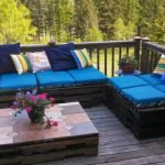 En enkel sofa til et sommerhus