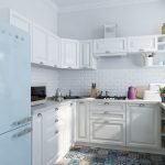 Kombinationen af ​​hvide møbler og et blåt køleskab