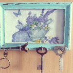 Picture frame key keeper
