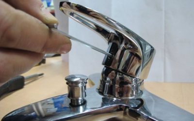 Jak zdemontować mikser (kran) w łazience i kuchni