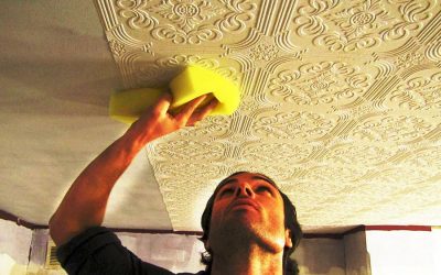 Cum să lipiciți plăcile de tavan